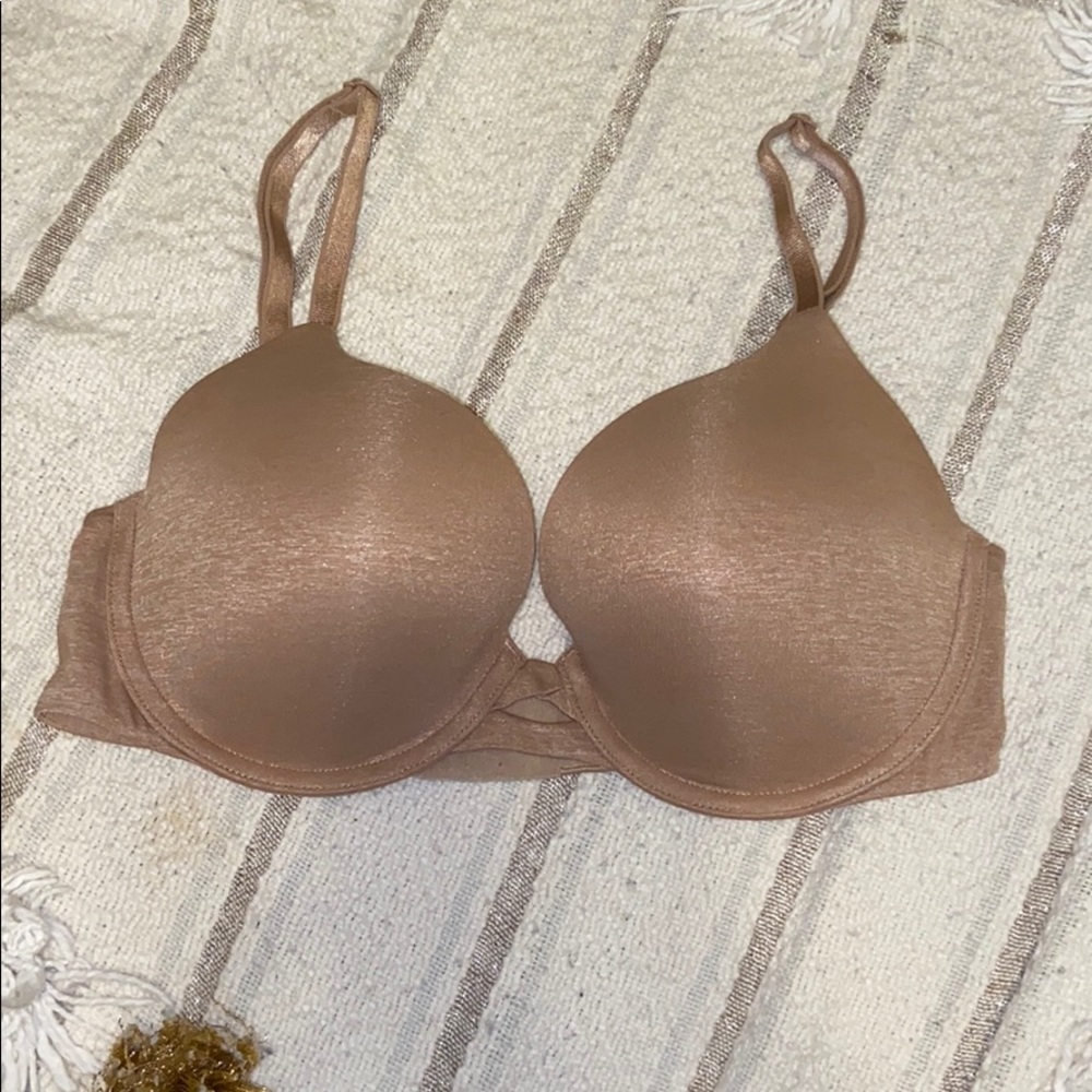 Victoria’s Secret T shirt bra